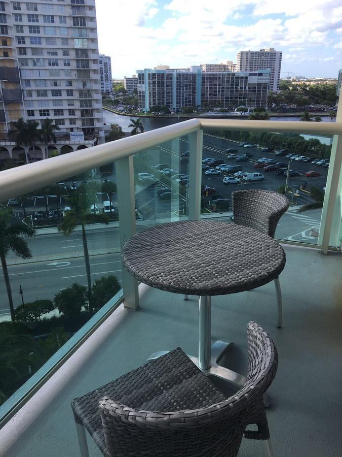The Tides Apartment Hollywood Esterno foto